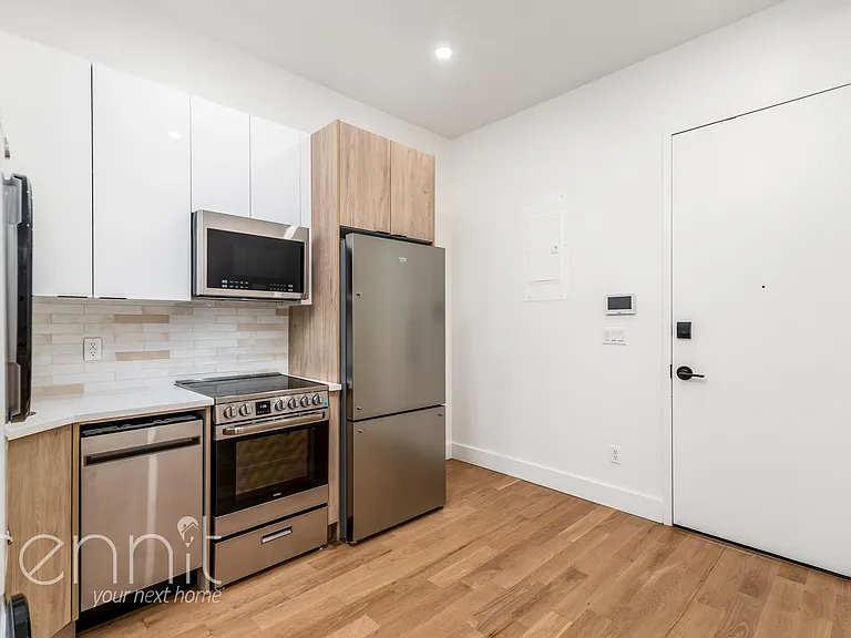 332 Myrtle Ave #BACKYARD — Photo 12