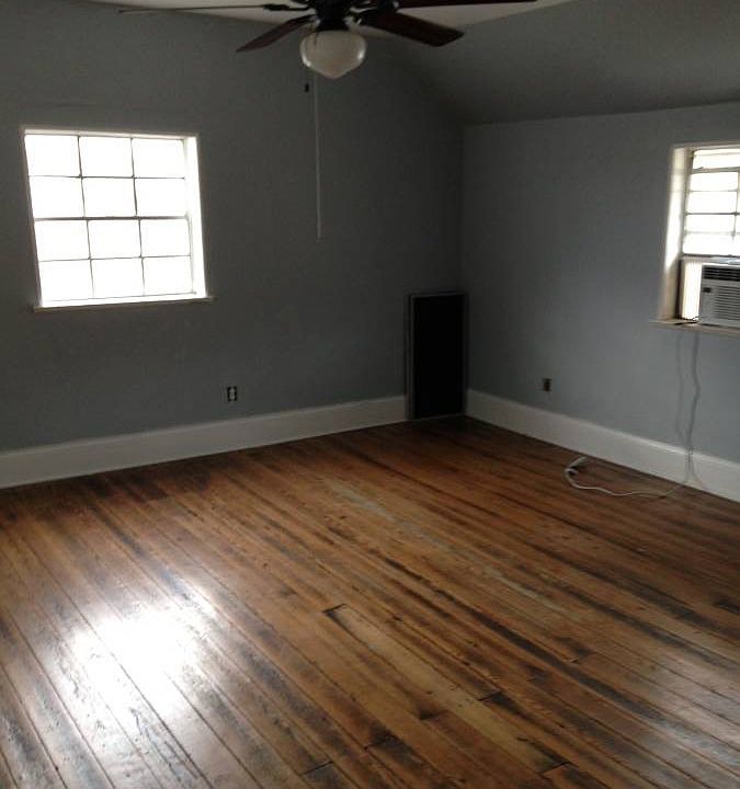 1st image of 903 Liberty St APT B