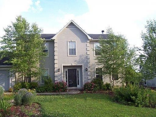 2nd image of 1215 Oak Haven Rd