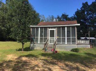 302 Archie Smith Rd, Hattiesburg, MS 39402