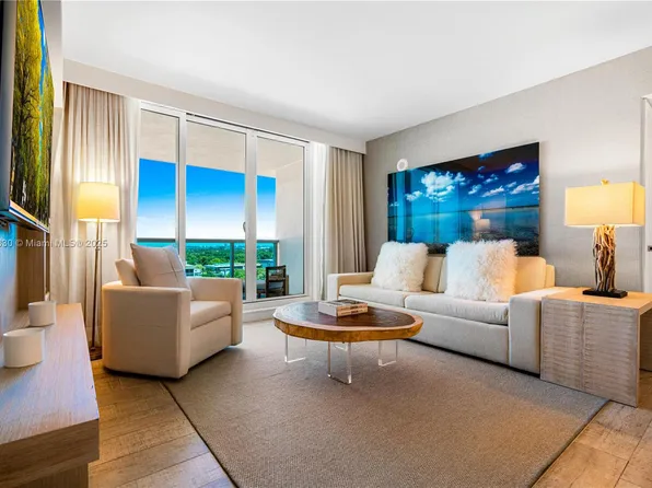 102 24th St APT 1045, Miami Beach, FL 33139