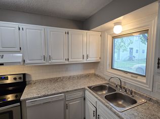 3014 SE 20th St, Des Moines, IA 50320