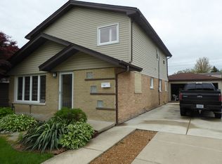 6003 Birmingham St, Chicago Ridge, IL 60415