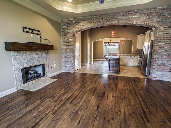4th image of 124 Heathwood Dr
