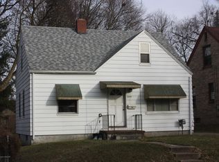 2215 Grant St, Lansing, MI 48910