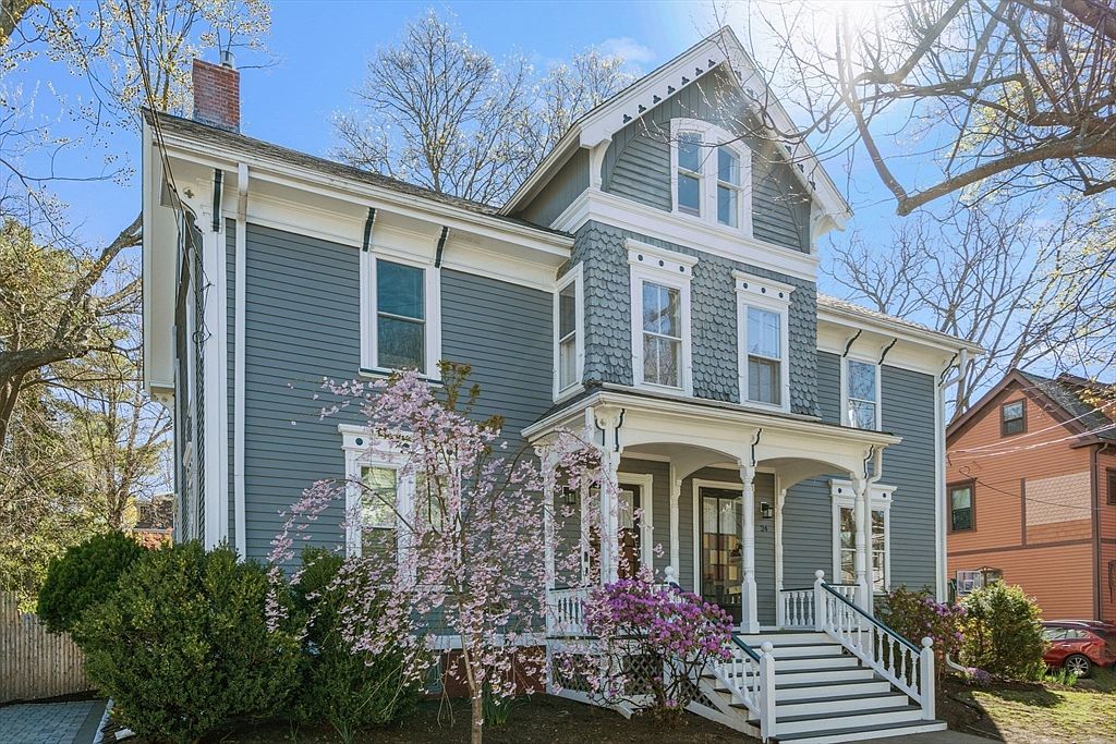 Primary listing photo