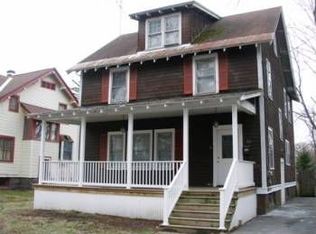22 Ray St, Schenectady, NY 12309