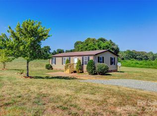 143 Temple Dr, Rutherfordton, NC 28040