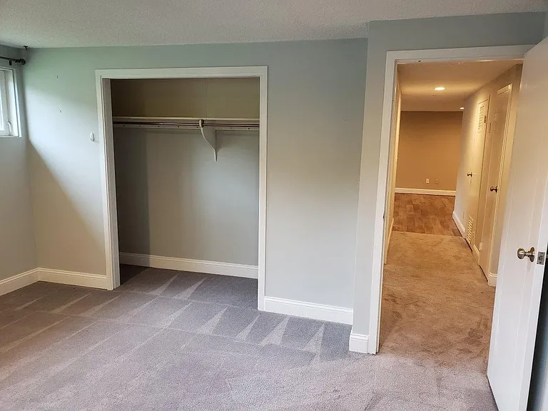 2 Memorial Dr — Photo 11