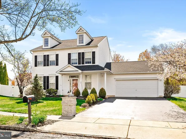 6 Wessex Ct, East Windsor, NJ 08520