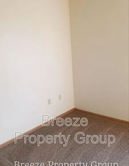 914 E Bancroft St — Photo 15
