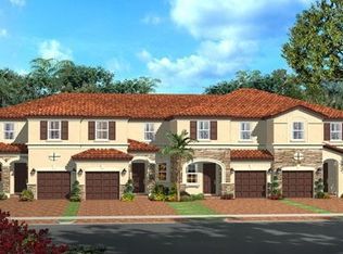8765 NW 116th St, Hialeah Gardens, FL 33018