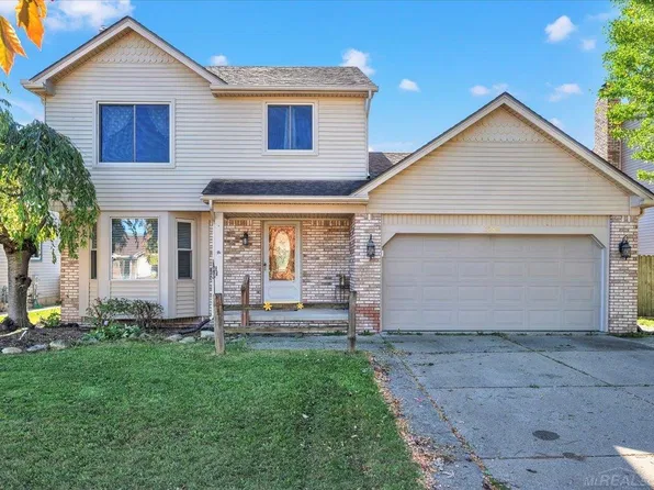 25566 Norvell St, Chesterfield, MI 48051