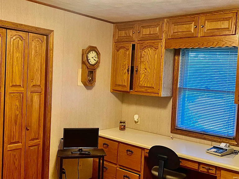 4820 S Old State Road 37 — Photo 11