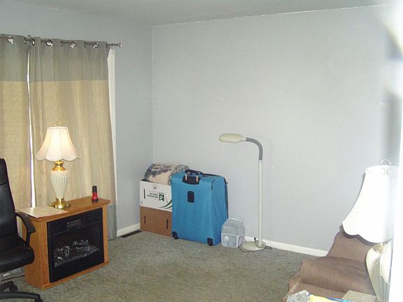 2nd image of 21878 Suburban Dr