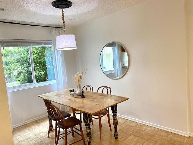 1st image of 1010 21st St APT 2