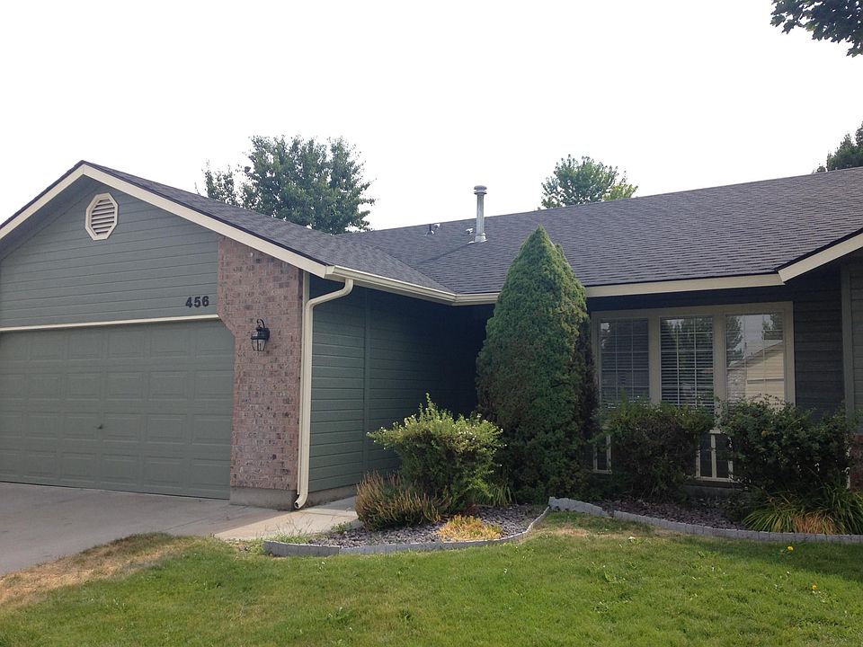 2nd image of 456 S Spoonbill Ave
