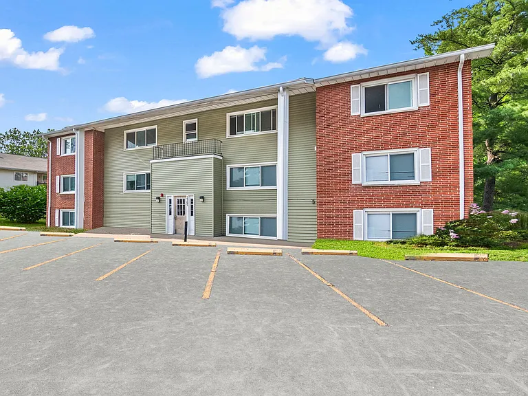 2305 Cherry Hills Dr #204 — Photo 15