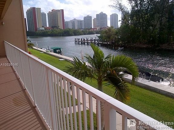 2nd image of 3922 NE 166th St APT 207