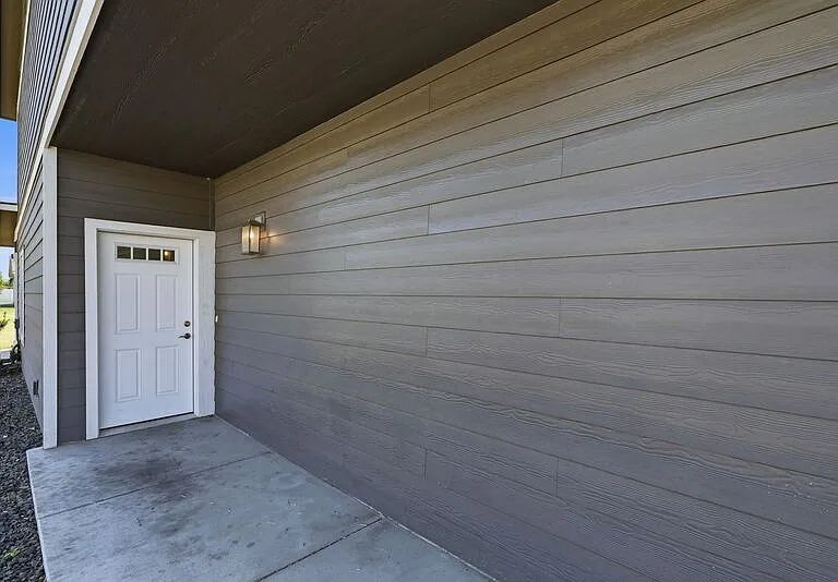 1122 N Davis Ln — Photo 4