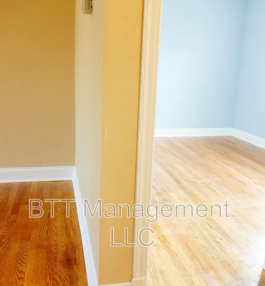8400 Greenwood Ave #4 — Photo 82