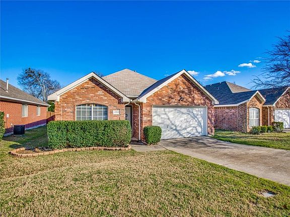 2nd image of 1705 Buehler Pl