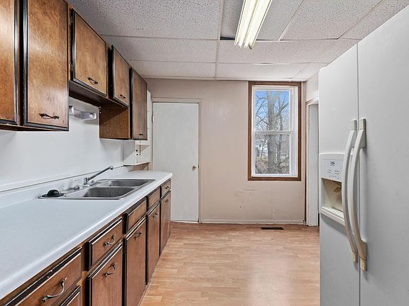 5th image of 4538-4540 15th Ave