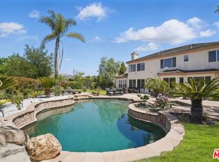 4040 Leighton Point Rd, Calabasas, CA 91301