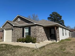31 Big Bend Dr, Mabelvale, AR 72103