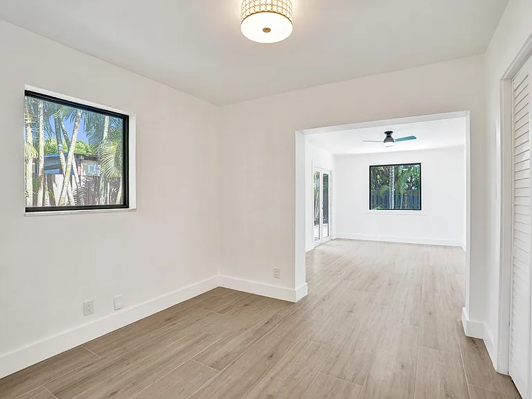 1250 SW 4th St — Photo 38