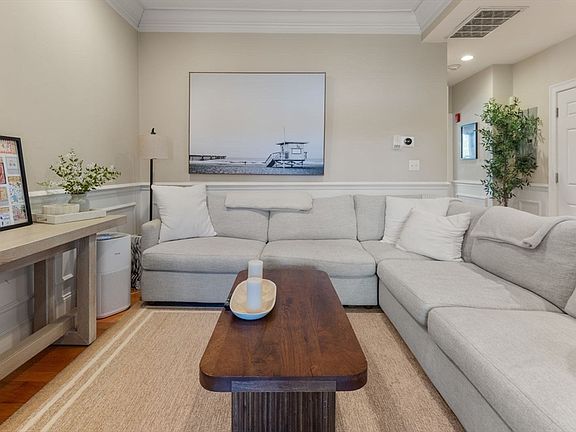 3rd image of 150 M St #2