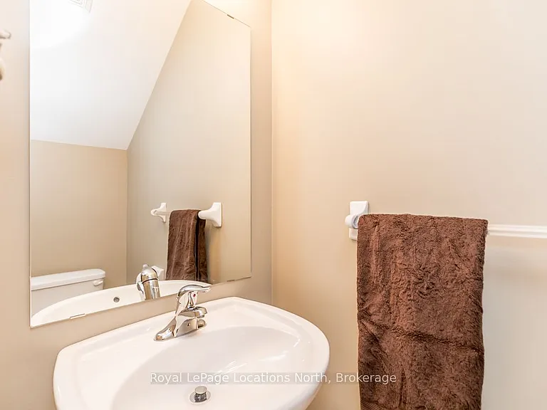 104 Farm Gate Rd #6 — Photo 35