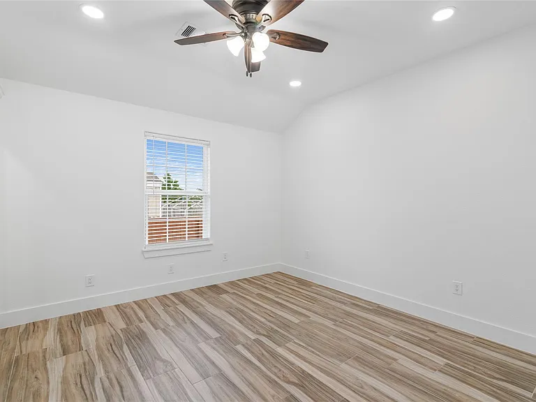 1244 Road 5705 — Photo 28