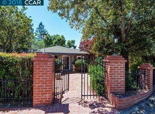 1 Idyll Ct, Orinda, CA 94563