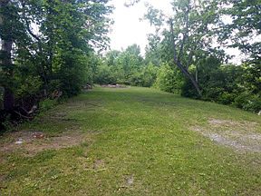 3rd image of 207 Quarry Road