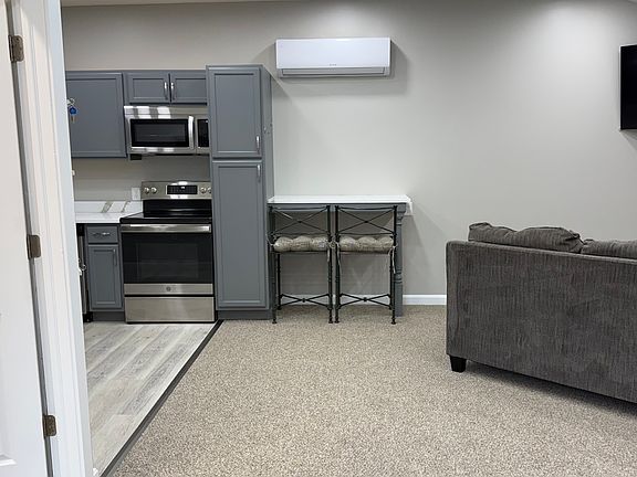 3rd image of 242 Allen Rd #1