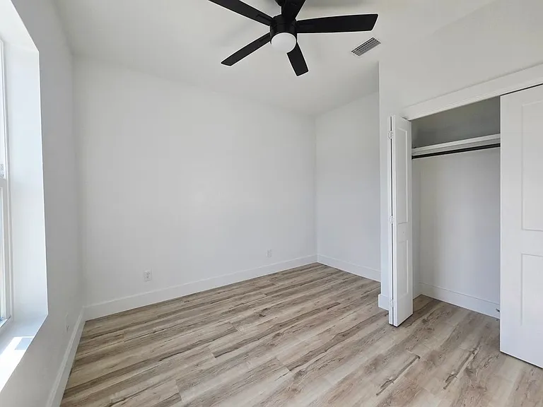 9428 Starfish Ave — Photo 7