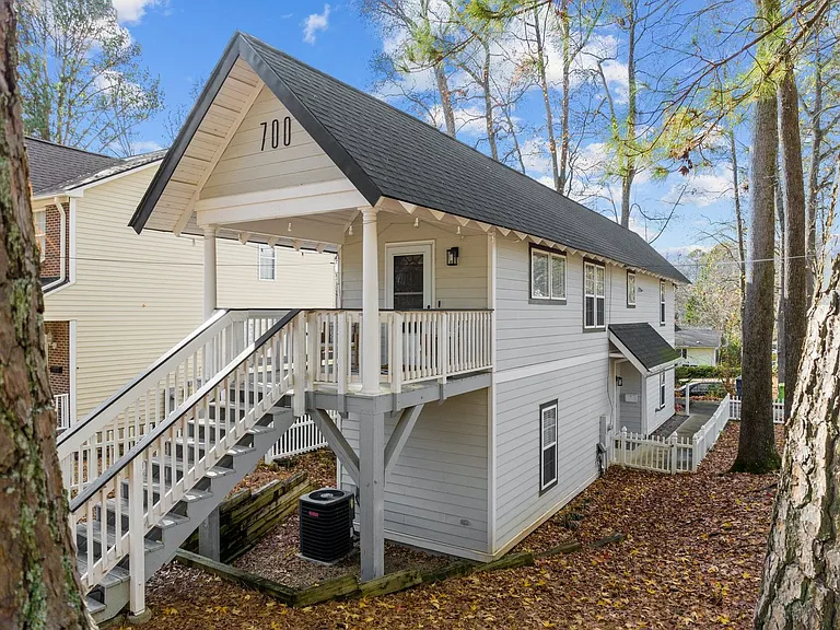 700 Method Rd — Photo 22