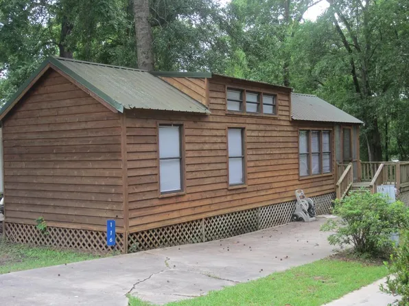 116 Whispering Pines Blvd, Georgetown, GA 39854