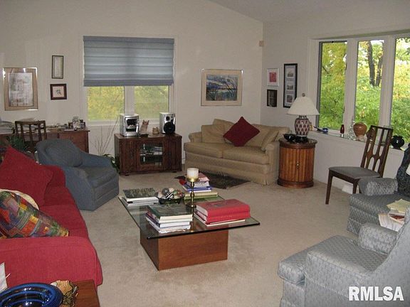 3rd image of 7421 N Brittany Park Ct