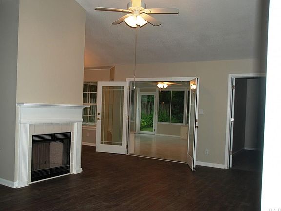 4th image of 6026 Chicago Ave