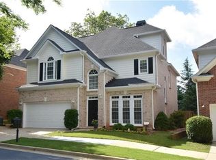 17 Village Walk Dr, Decatur, GA 30030