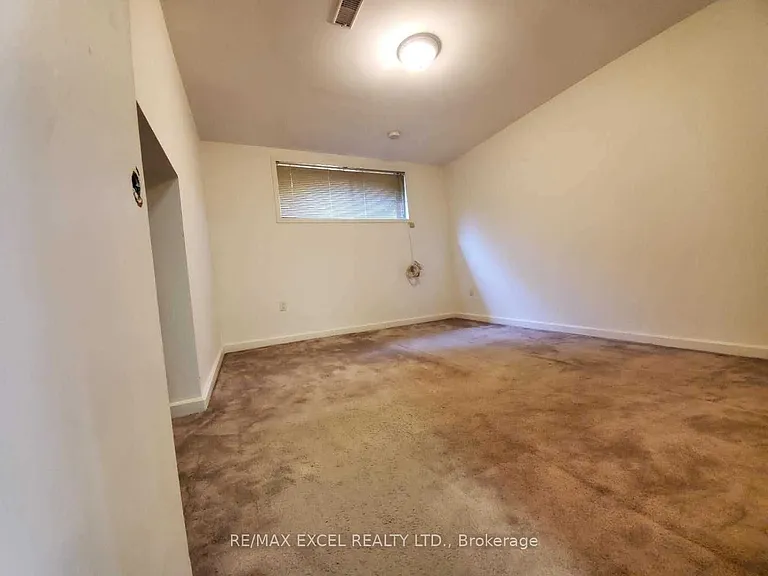 157 Fenn Ave — Photo 19