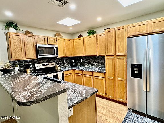 5th image of 14300 W BELL Road #211