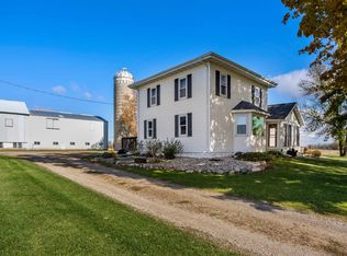 6424 Yost Rd, Omro, WI 54963