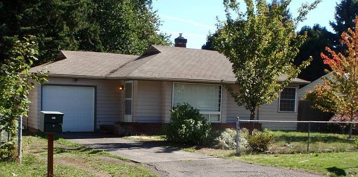 2nd image of 3930 SE 115th Ave