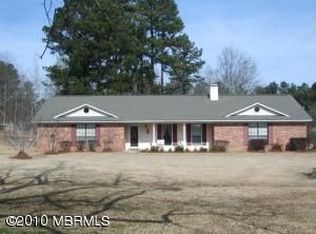 8415 N East Lauderdale Ln, Meridian, MS 39305