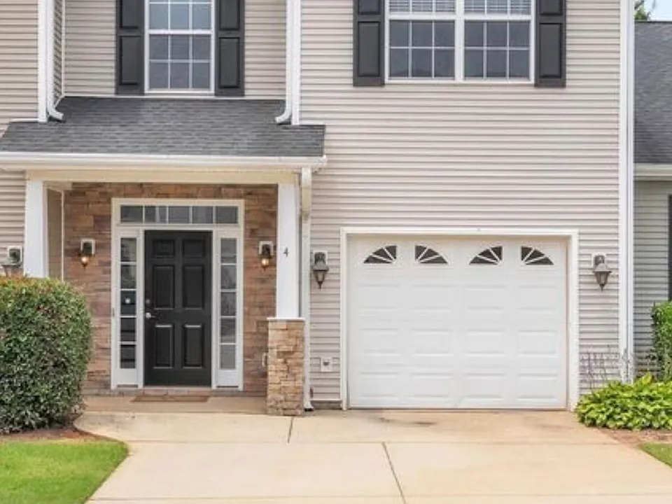 4 Roselite Cir