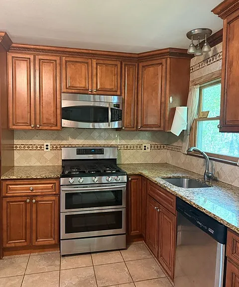 815 Tulip Dr — Photo 17