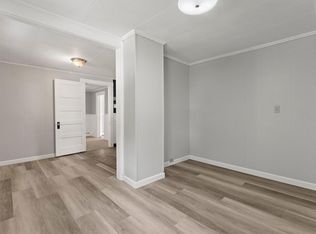 32 Patterson St APT 4, Augusta, ME 04330